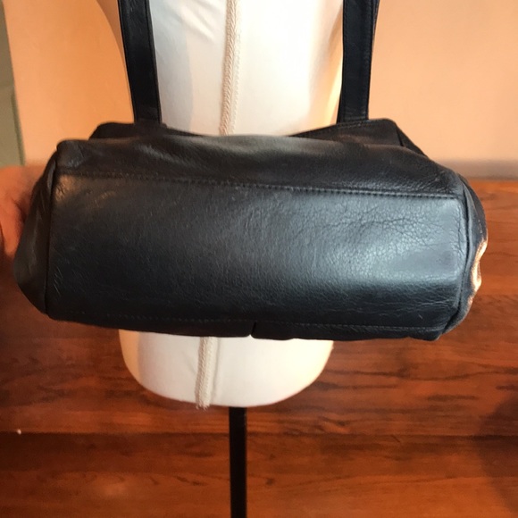 LIZ CLAIBORNE LEATHER COMPANY SHOULDER BAG - Picture 8 of 11